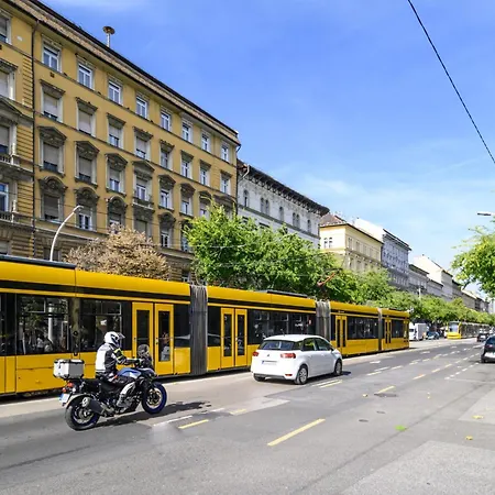 Marone Flow New With Parking Apartmán