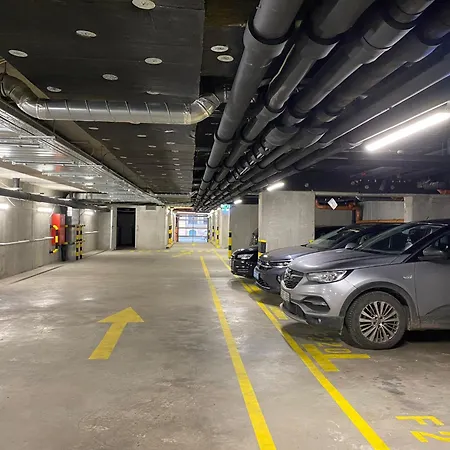 Daire Marone Flow New With Parking